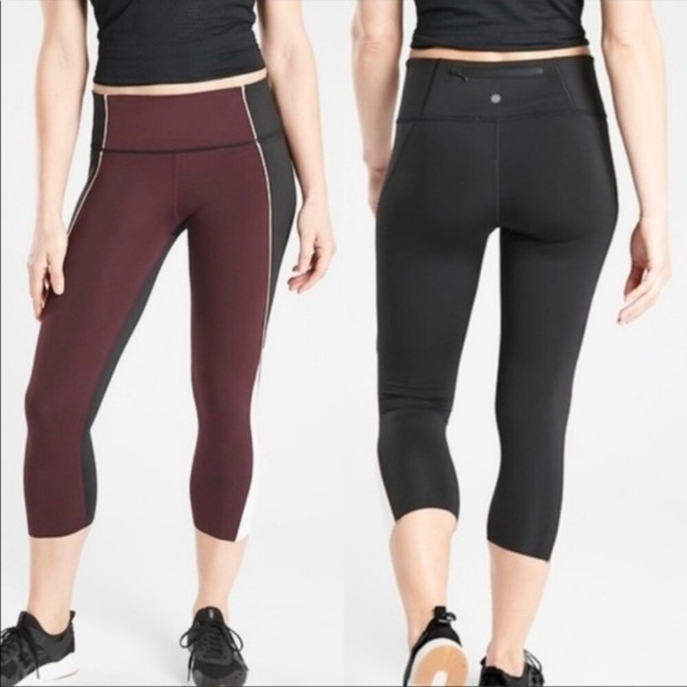 Athleta Velocity Stash Pocket Colorblock Capri in Antique Burgundy/Black S